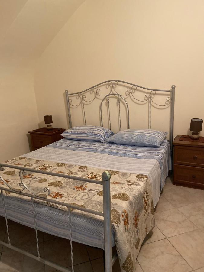 A Due Passi Dalla Cattedrale Apartment Palermo Exterior photo
